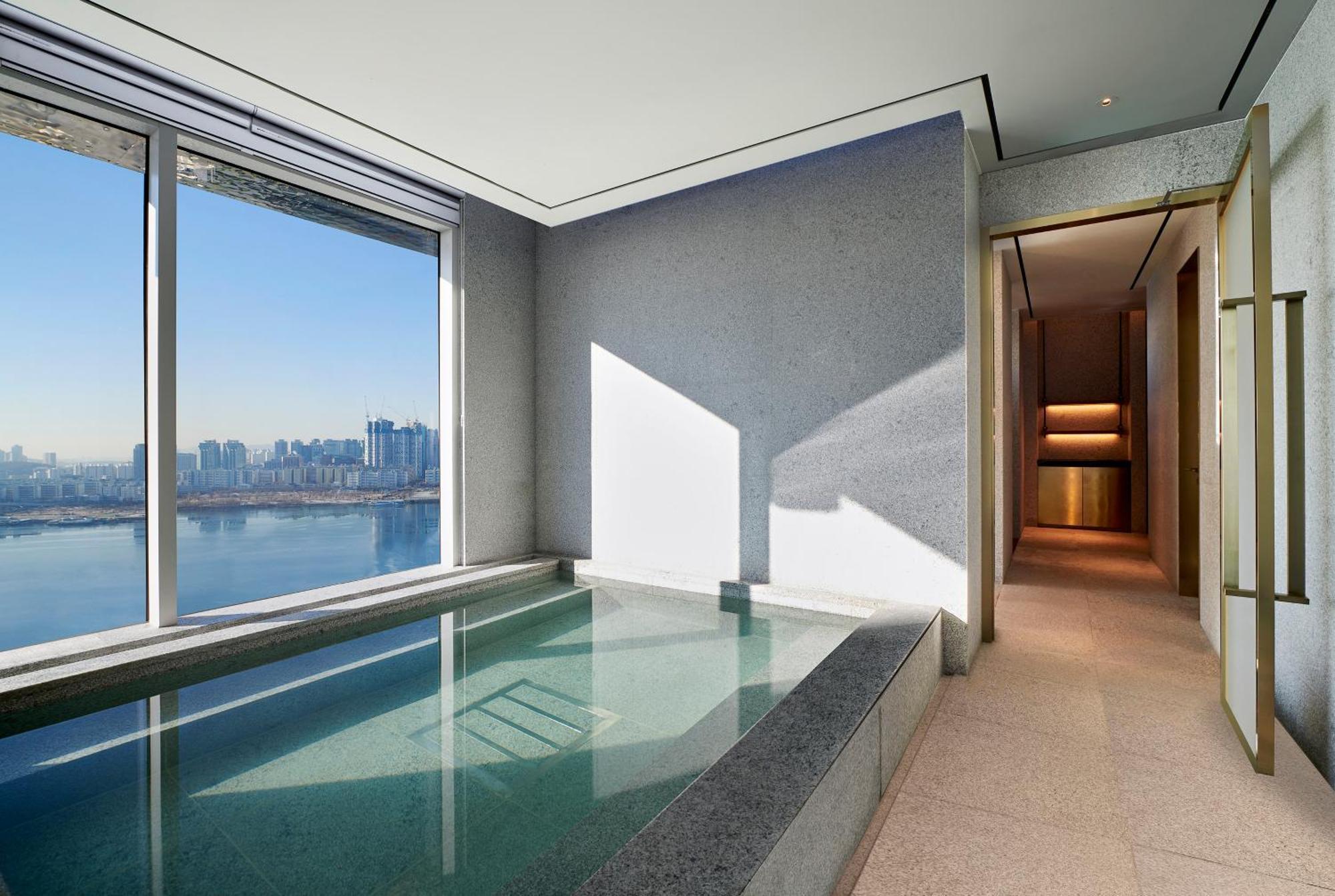 Naru Mgallery Ambassador 5* ソウル特別市