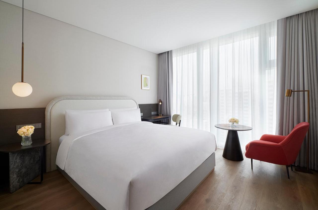 Hotel Naru Mgallery Ambassador
